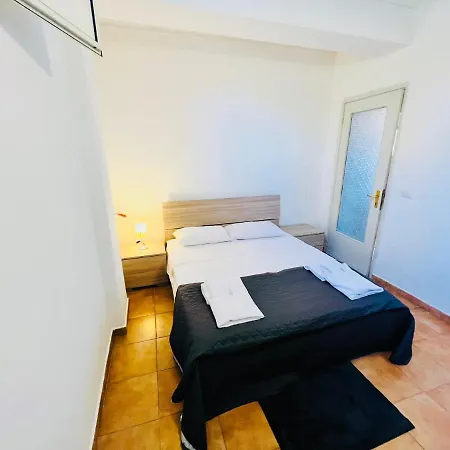 Apartment Roccaromana 53